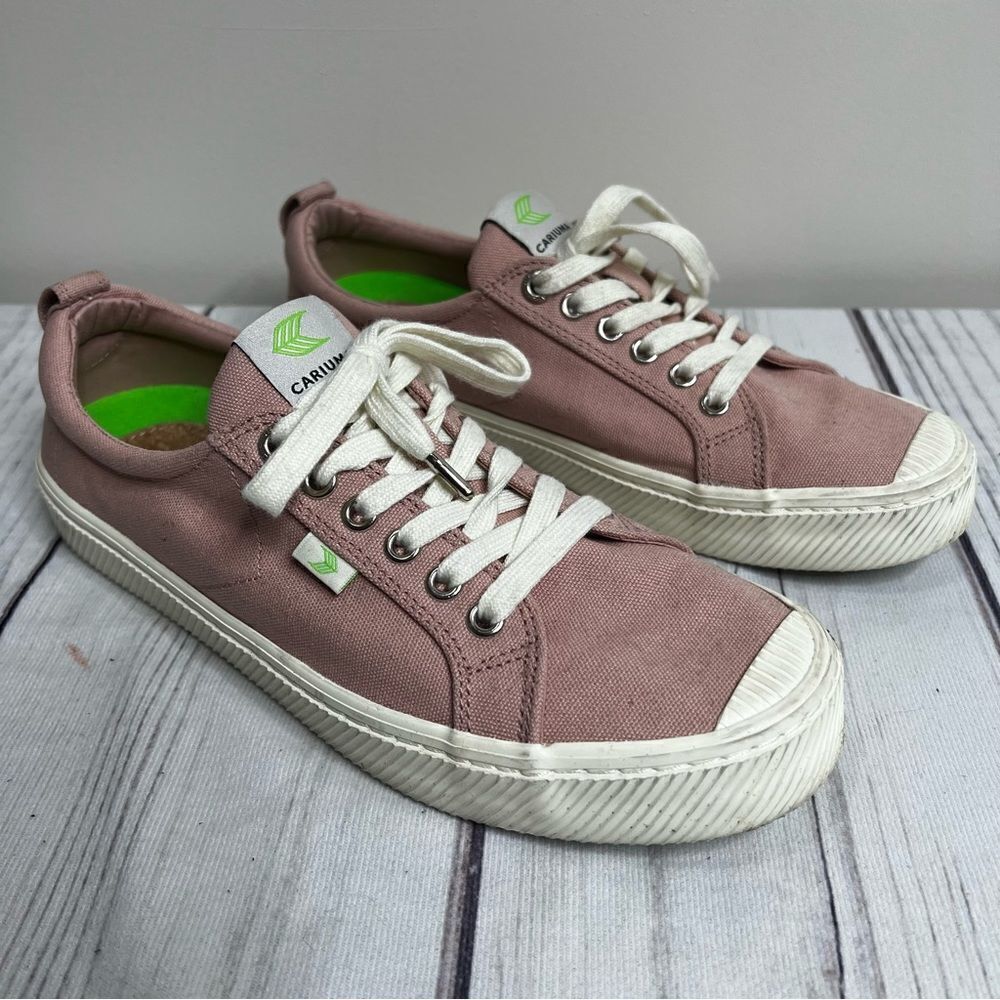 Cariuma OCA Low Rose Canvas Sneakers Shoes Unisex‎ Sz Womens 10.5, Mens 9